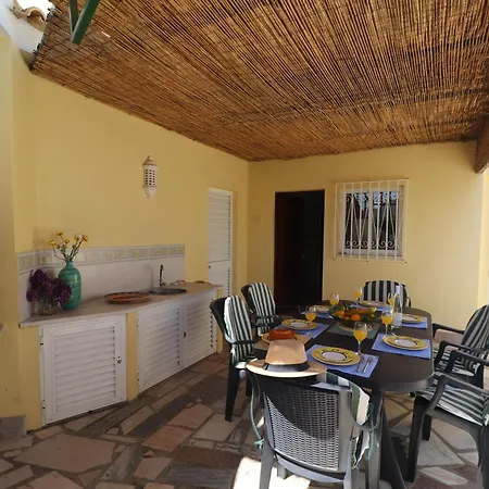 Βίλα Carvoeiro Ceu Lagoa (Algarve)